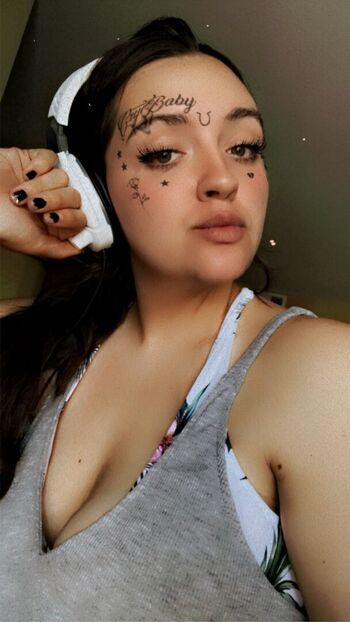 Full leaked Oohkarlalala private onlyfans photo