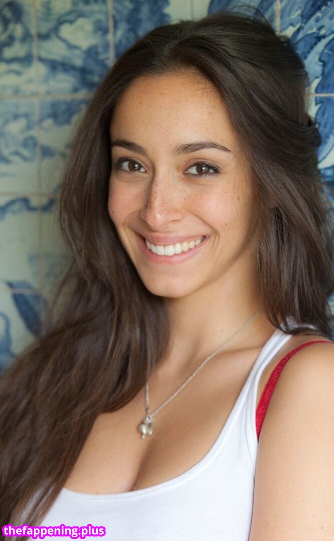Oona Chaplin / OonaCC / https: / oona.chaplin Nahá OnlyFans fotografie #62
