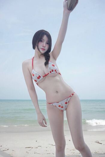 Full leaked Oorawan maiman page private photo