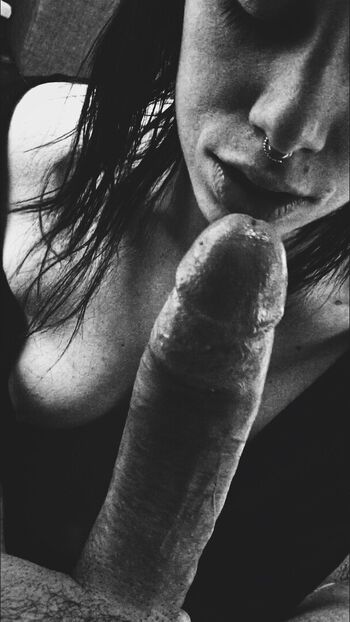 Full leaked Opiette private onlyfans photo