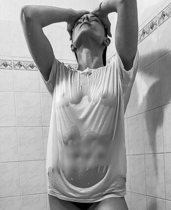Full leaked Oscarine  page private photo