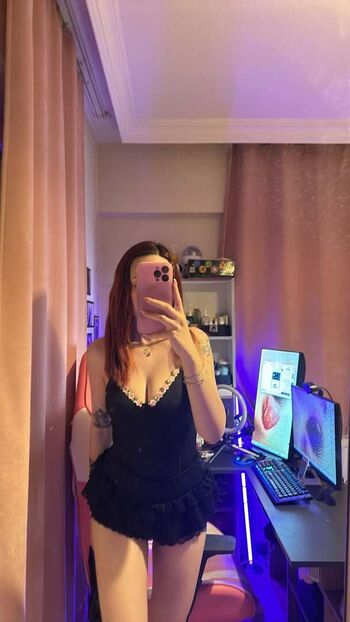 Full leaked Oz basak private onlyfans photo