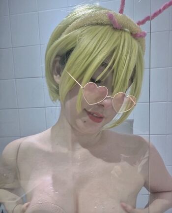 Full leaked Ozzychan private onlyfans photo