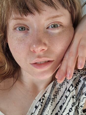 Full leaked Prnpixie private photo