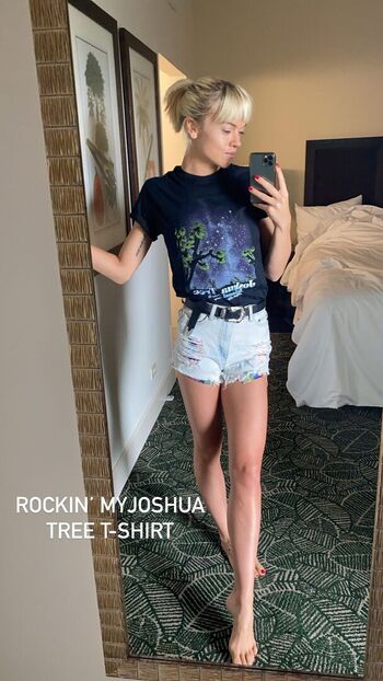 Full leaked Paige munroe private onlyfans photo