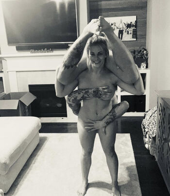 Full leaked Paige va private photo