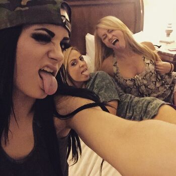 Full leaked Paige wwe private photo