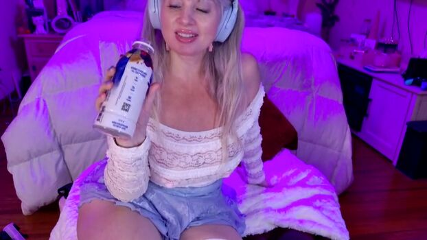 Full leaked Paintedrose private onlyfans photo