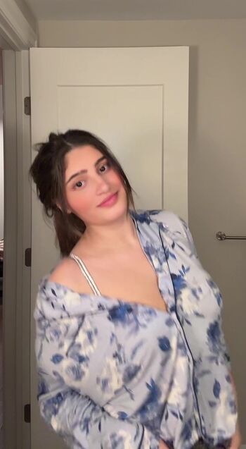 Full leaked Pakistanikira private onlyfans photo