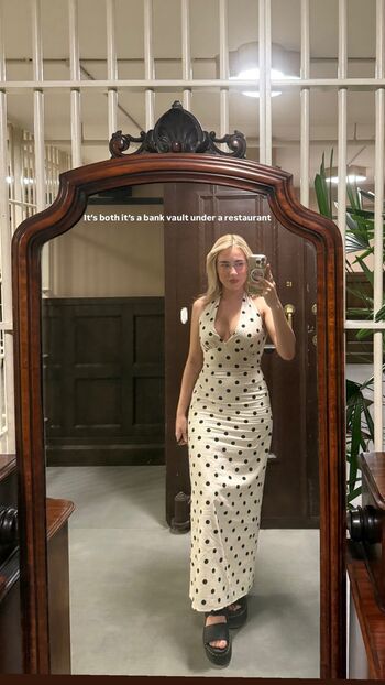 Full leaked Paladinamber page private onlyfans photo