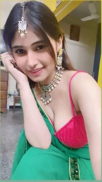 Full leaked Pallavigupta private photo