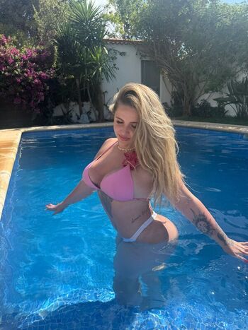 Full leaked Paloma private photo