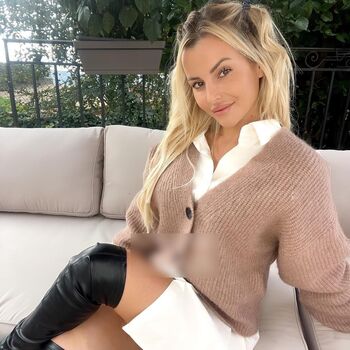 Full leaked Paloma modele page private photo