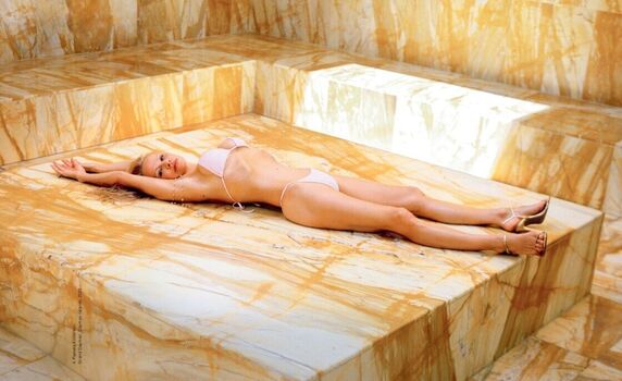 Full leaked Pamela anderson private onlyfans photo