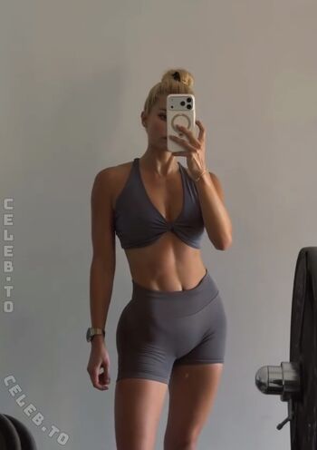 Full leaked Pamela reif private photo
