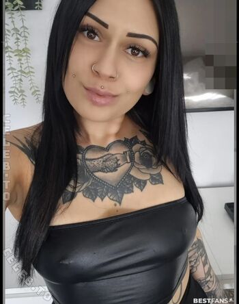 Full leaked Paradoxon private onlyfans photo