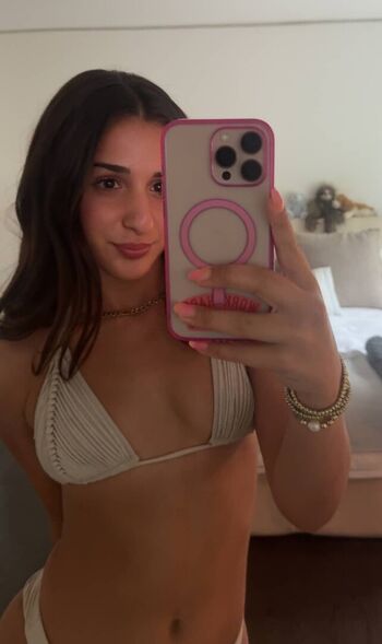 Full leaked Pardiss carello  page private photo