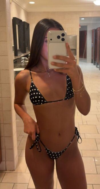 Full leaked Pardiss carello private photo