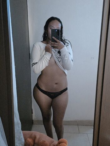 Full leaked Parejamyasw private onlyfans photo