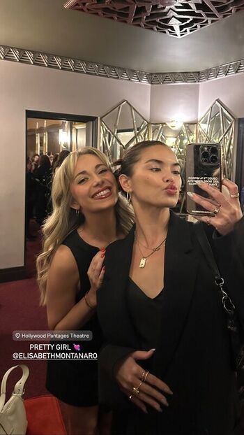 Full leaked Paris berelc private photo