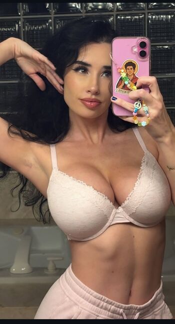 Full leaked Paris dylan page private onlyfans photo