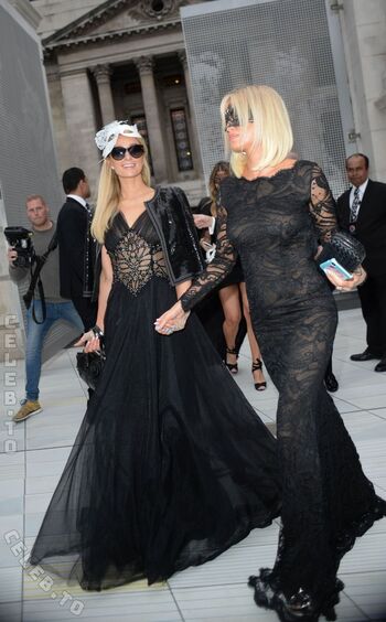 Full leaked Paris hilton page private onlyfans photo