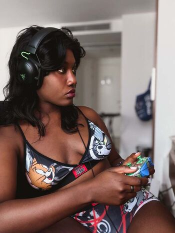 Full leaked Paris senpai private onlyfans photo