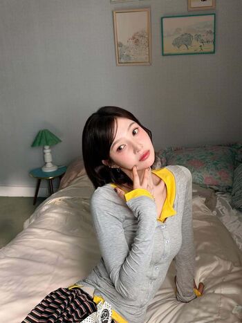 Full leaked Park soo young private photo