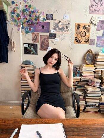 Full leaked Park soo young page private photo