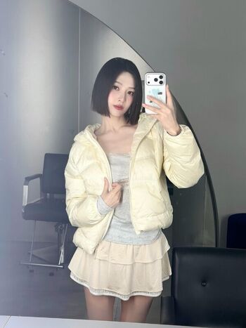 Full leaked Park soo young private photo