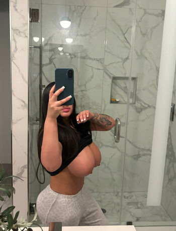 Full leaked Parlayprincesa private photo