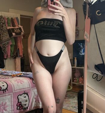 Full leaked Pastaroniiii page private photo