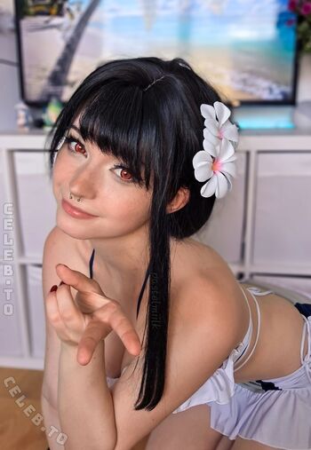 Full leaked Pastelmiiilk private photo