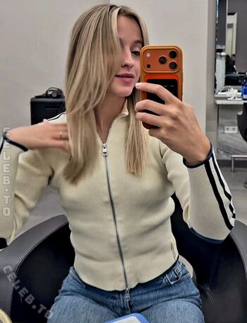 Full leaked Paula enzweiler page private photo
