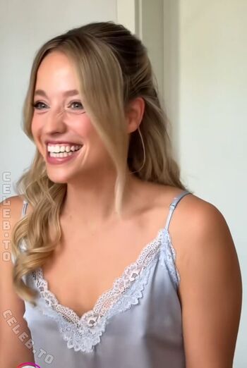 Full leaked Paula enzweiler private photo