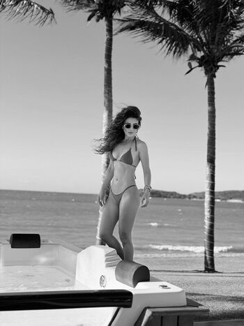 Full leaked Paula fernandes private photo
