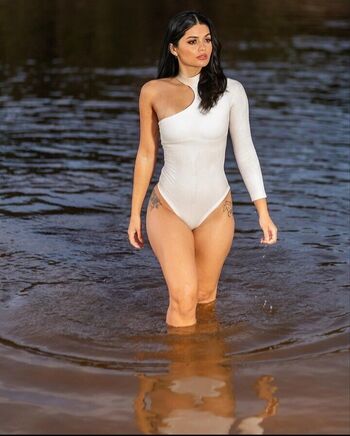 Full leaked Paula kamaisaka private photo