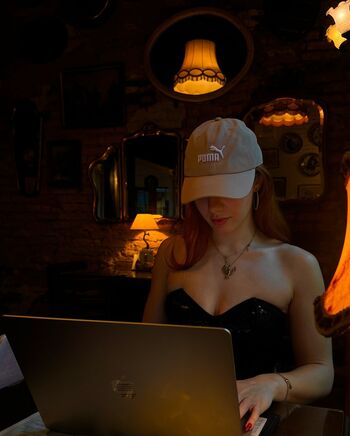 Full leaked Paula sanchiz paulattier private onlyfans photo