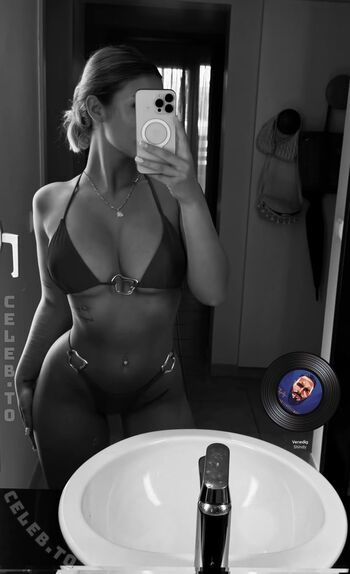 Full leaked Paula schubart  page private onlyfans photo