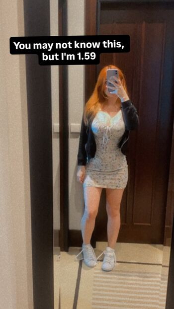 Full leaked Paulaeal page private onlyfans photo