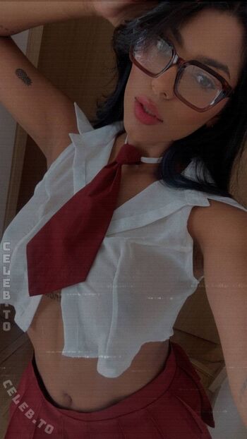 Full leaked Pauline private photo