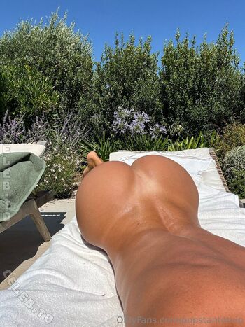 Full leaked Pauline tantot private photo