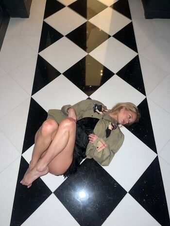 Full leaked Payton howell private photo