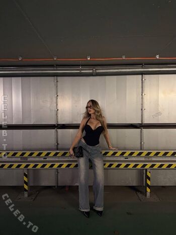 Full leaked Payton ramolla page private onlyfans photo