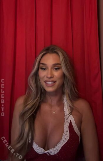 Full leaked Payton ramolla page private onlyfans photo