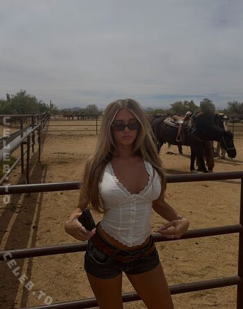 Full leaked Payton ramolla private onlyfans photo