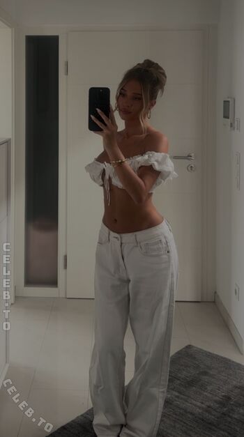 Full leaked Payton ramolla page private photo