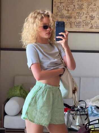 Full leaked Pdm clara private photo
