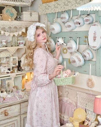 Full leaked Peachmilky private photo