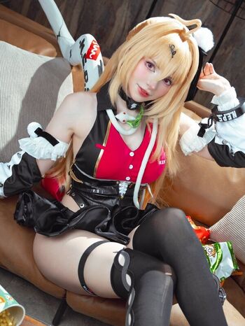Full leaked Peachmilky page private photo